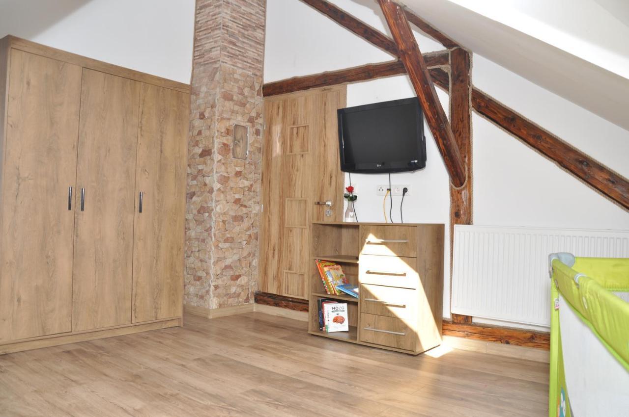 Ferienwohnung Mw Apartman Liptovský Mikuláš Exterior foto